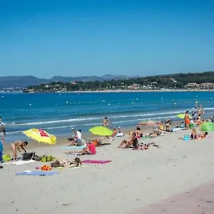 plage-soleil-charmant-studio.fr-provencehotel.com/
